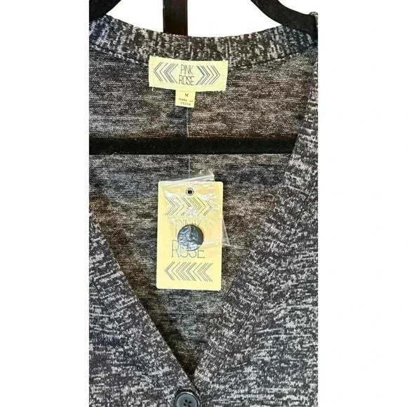 NWT Pink Rose Womens Gray V Neck Long Sleeve Button Front Cardigan Sweater M - Picture 2 of 10